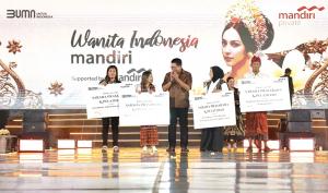 Dukung Industri Kreatif, Bank Mandiri Dorong Tenun Tradisional Bali, Lombok dan Kupang Menembus Pasar Global