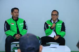 Wamenaker Immanuel Dorong Penguatan Hubungan Aplikator dan Driver Ojol