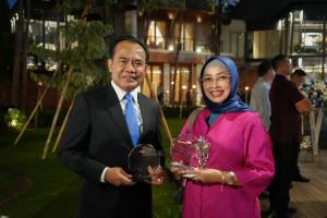 Sesmenko Susiwijono Sabet Penghargaan Prosperity Awards Karena Dinilai Berjasa Perkuat Hubungan Diplomatik Indonesia-Inggris
