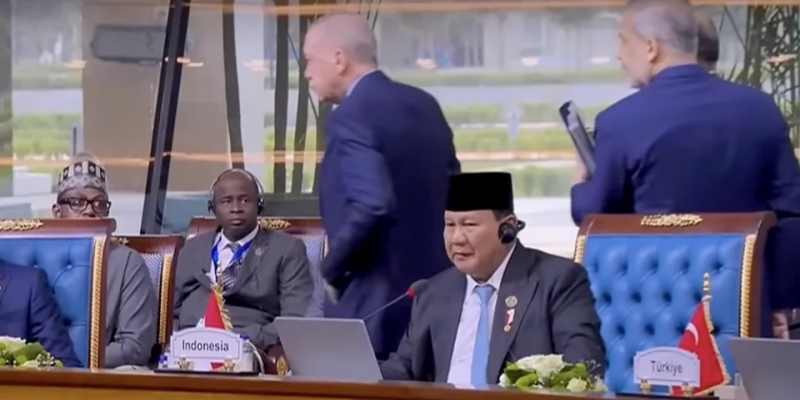 Erdogan Tinggalkan Tempat Duduk, Tidak Setuju terhadap Pidato Presiden Prabowo?