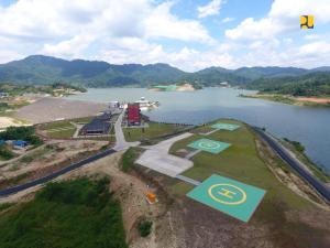 Tinjau Bendungan Pidekso, Menteri Dody Optimalkan Irigasi Premium untuk Pengairan Sawah Petani Wonogiri
