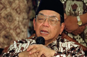 Presiden Prabowo Akan Umumkan 10 Pahlawan Nasional, Termasuk Soeharto dan Gus Dur