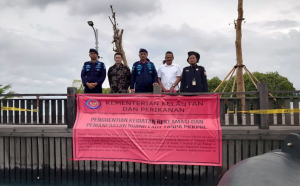 KKP Pasang Spanduk Setop Reklamasai Tak Berizin di Pulau Pari