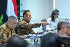 Koordinasikan Penurunan Tiket Pesawat Saat Lebaran, Menko AHY: Masih Kita Upayakan