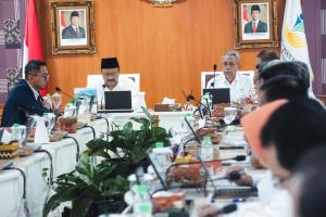 Tak Ada Perubahan, Mensos Gus Ipul Pastikan Bansos Berlanjut