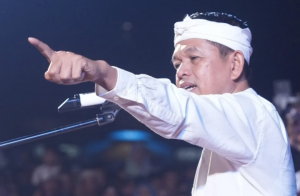 Gubernur Jawa Barat Hadiahi Rumah untuk Keluarga Driver Ojol Korban Tabrak Mobil Brimob