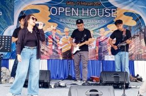 Open House STT PU, dari Pameran hingga Tur Kampus