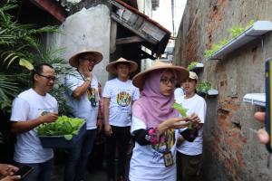 PNM Luncurkan Urban Farming Lorong Mekaar, Langkah Nyata Wujudkan Asta Cita Ketahanan Pangan