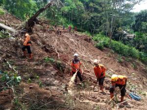 Banjir dan Longsor Kabupaten Sukabumi, 5 Korban Meninggal Dunia dan 4 Korban Masih Dalam Pencarian