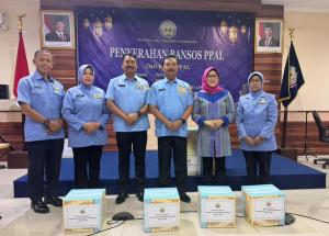 Bulan Ramadan 1446 H, Ketua Umum PPAL Serahkan Bantuan Sosial
