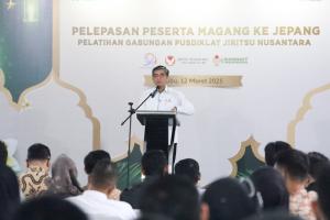 Menaker Yassierli Sampaikan Empat Pesan Penting kepada Peserta Pemagangan ke Jepang