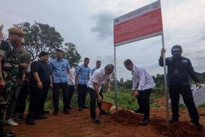 Menko Zulkifli Segel Kawasan Sentul: Hotel, Lapangan Golf hingga Perumahan Mewah Disebut Langgar Aturan Lingkungan