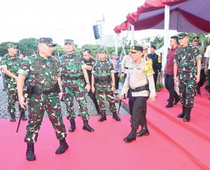 Panglima Koops Udara I Hadiri Apel Gelar Pasukan Dalam Rangka Operasi ketupat Jaya 2025