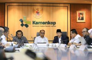 Kemenkop Gelar Sosialisasi, Ini Saran APKASI Bagi Keberlangsungan Koperasi Merah Putih