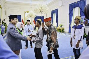 Momen Lebaran, Tradisi Silaturahmi Hadirkan Kebersamaan dan Kehangatan