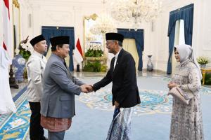 Silaturahmi Idulfitri 1446H, Menteri PU dan Keluarga Hadiri Open House Presiden Prabowo