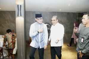 ASN Mulai Kerja pada 8 April, Wamendagri: Hari Pertama Itu Halalbihalal, Jangan Telatlah