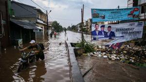 Banjir Melanda Tangerang Selatan, 23 Titik Terendam, Warga Dikejutkan Kejadian Tak Terduga