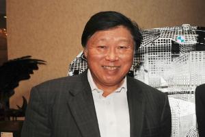 Poo Makna oleh Dahlan Iskan