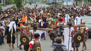 Polri Tingkatkan Kesiapsiagaan Amankan Ibadah Jumat Agung dan Paskah 2025, Termasuk Patroli Siber