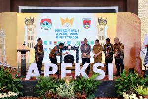 Muskomwil I Apeksi 2025, Wamendagri Bima Arya Tekankan Pentingnya Sinergi Pemda Dukung Program Pemerintah