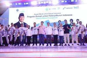 Jawab Tantangan Ketenagakerjaan, Menaker Dorong Kolaborasi di May Day 2025