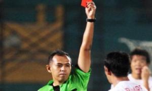 Jelang Liga 1 Berakhir,  Kinerja Wasit Dapat Banyak Keluhan