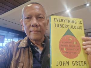 Buku "Evertyhing is Tuberculosis", dan Lima Anjuran untuk Tanah Air   