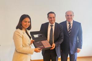 Dari Forum UN Tourism Hingga Diplomasi Rasa: Wamenpar Promosikan Indonesia di Madrid