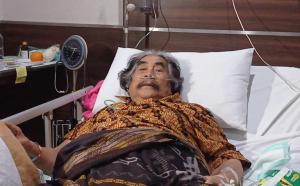 Bikin Kaget! Ini Alasan Pedangdut Senior Jaja Mihardja Siram Kakinya dengan Air Panas hingga Dilarikan ke Rumah Sakit