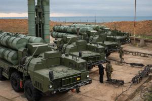 Drone Ukraina Bikin Kocar-Kacir Rusia: S-400 Gagal Hadang, 41 Pesawat Tempur Dihancurkan