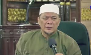 Meninggal di Atas Mimbar! Inilah Detik-detik Ustaz Yahya Waloni Wafat Saat Khutbah Jumat