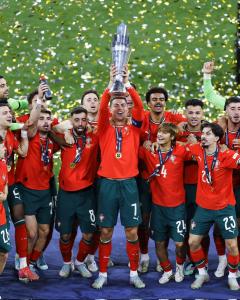 Hasil Akhir Portugal vs Spanyol 2-2 (5-3): Ronaldo cs Juara UNL Lewat Adu Penalti