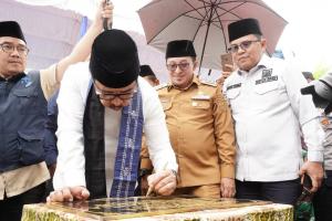 Peresmian Surau Tigo Batua di Nagari Parambahan, Kecamatan Lima Kaum
