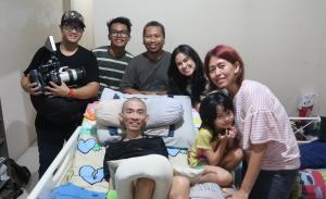 Film Dokumenter Untuk Setiap Pagi yang Masih Datang Dirilis, Vino G. Bastian Bertemu Keluarga Pejuang ALS