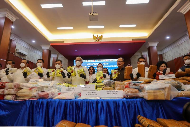 Tim Gabungan Ungkap Jaringan Narkotika, Sebanyak 144 Tersangka Ditangkap
