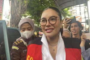 Nikita Mirzani Keberatan atas Dakwaan Pemerasan dan TPPU: Saya Ternganga-nganga