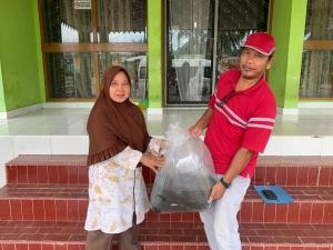 3000 Bibit Ikan Untuk Kemajuan Pendidikan Jambi