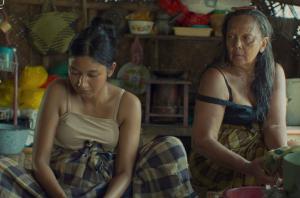 Film Debut Reza Rahadian Rilis First Look, Emosi Mendalam dan Perjuangan Seorang Ibu
