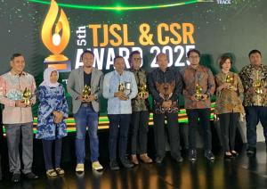 PNM Raih Penghargaan Gold Pilar Lingkungan di BUMN Track Awards 2025