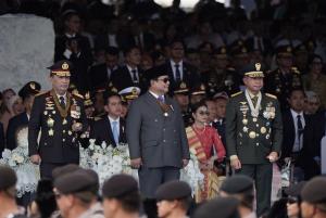 Panglima TNI Hadiri Peringatan Hari Bhayangkara ke 79 di Silang Monas