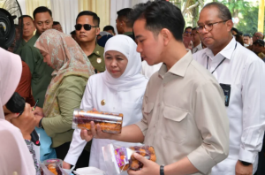 Wapres Gibran Kunjungi Nasabah PNM Mekaar di Bondowoso, Dorong UMKM Naik Kelas dan Tembus Pasar Digital