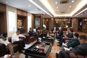 Menko Airlangga Bertemu Kuasa Usaha Ad Interim AS: Bahas Penguatan Kerja Sama Ekonomi Indonesia-AS