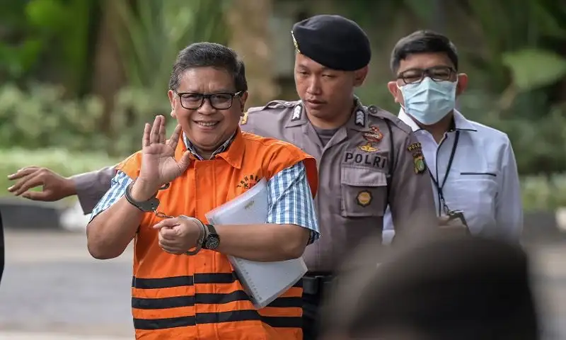 Dibebaskan, Begini Respon Hasto Kristiyanto Usai Dapat Amnesti dari Presiden Prabowo
