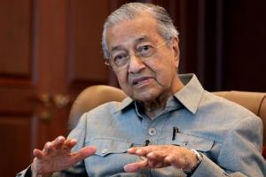 Mahathir Desak PM Anwar Ibrahim Mundur, Soroti Isu Pengampunan dan Nepotisme