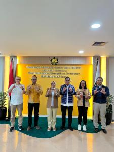 Demi Kemandirian Energi, Ditjen EBTKE Akan Bangun UPT dan Prodi EBT di Flores