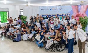 Rayakan HUT ke-34, Phintraco Group Salurkan Bantuan untuk Anak Penyandang Disabilitas YPAC Jakarta