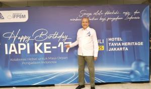 HUT IAPI, Pengurus Terima SK dan Kartu Anggota