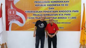Asri Hadi dan Prapto Hadi ketua umum PWRI Ikut Gladi Bersih upacara peringatan HUT kemerdekaan Ke-80 Republik Indonesia di kantor pusat PWRI