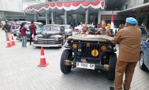 Kirap Kemerdekaan, PPMKI Ajak Veteran Putari Sudirman Naik Mobil Kuno